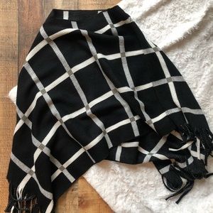 ❌SOLD❌Onesize Boutique poncho sweater 🔅